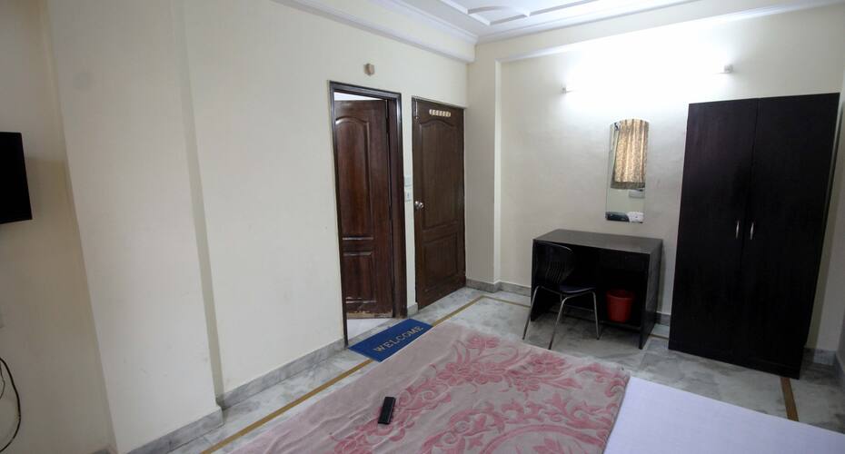 TG Stays Khasra, New Delhi 4